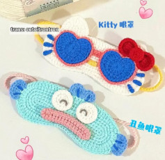 bịt mắt hello kitty và cá hangyodon