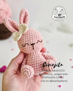 Conejita amigurumi: patrón gratuito