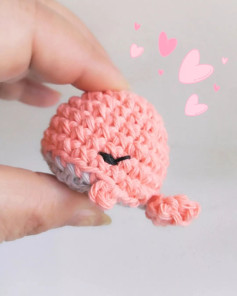 Gráfico de amigurumi: Ballena tierna en miniatura