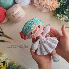 Gráfico de amigurumi: Muñeca tierna a crochet