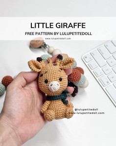 little giraffe pattern