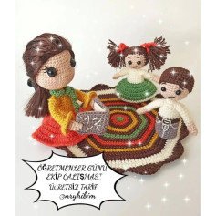 Öğretmenler Günü Ekip Çalışması: Ücretsiz Amigurumi Örnekleri
