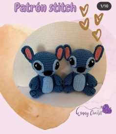 Patrón amigurumi Stitch: Dos adorables Stitch tejidos a crochet.