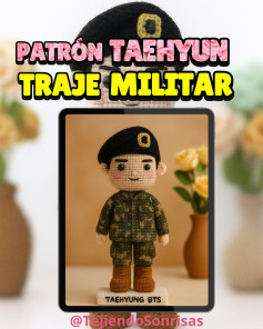 Patrón de muñeco de ganchillo en uniforme militar detallado