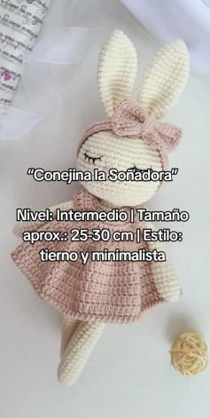 Conejita amigurumi soñadora: patrón de crochet intermedio y minimalista