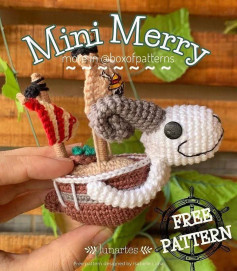 Free Crochet Pattern for Mini Merry Ship Amigurumi