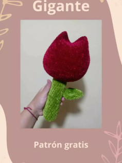 Gigante flor de tulipán de ganchillo: patrón gratuito para descargar