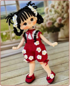 Kırmızı Çiçekli Amigurumi Kız Bebek Modeli ve Yapılış Şeması
