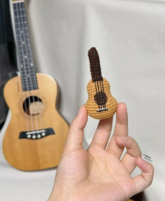 Móc khóa đàn guitar