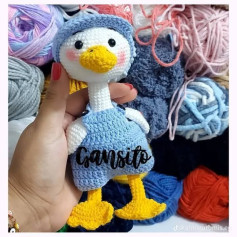 Patrón de Amigurumi: Adorable Gansito de Crochet para Principiantes