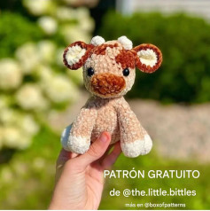 Patrón de Amigurumi: Adorable Vaquita de Crochet para Principiantes