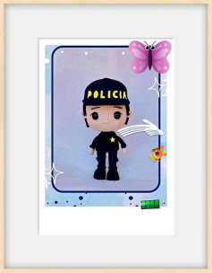 Patrón de crochet: Muñeco de policía amigurumi con gorra y uniforme