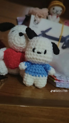 Patrón de crochet para muñecos de peluche adorables y coloridos