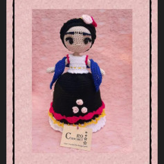 Patrón de Muñeca de Crochet Inspirada en Artista Famosa