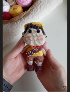 Patrón de Muñeco Amigurumi: Explorador Adorable para Tejer