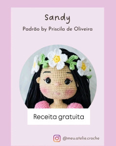 Sandy: Receita de Boneca de Crochê com Flores Brancas