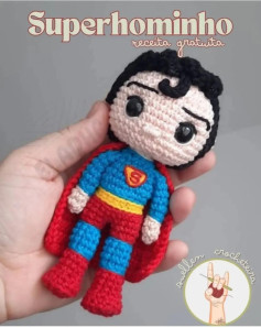 Superhomem em Amigurumi: Receita Gratuita Passo a Passo