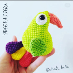 Tığ İşi Papağan Deseni: Ücretsiz ve Renkli Model