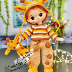 عروسک بافی زرافه‌ای رنگی