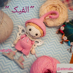 الگوی بافتنی عروسک پری با لباس صورتی