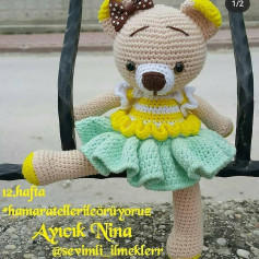Ayıcık Nina ve Sevimli Elbiseleri: Tığ İşi Oyuncak Tarifi