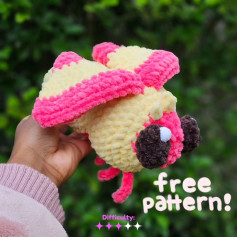 Crochet Cute Bee: Free Amigurumi Pattern Available!