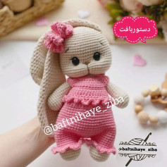 دستور بافت عروسک قلاب بافی با لباس صورتی