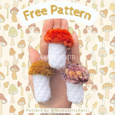 Free Crochet Pattern for Cute Mushroom Keychains