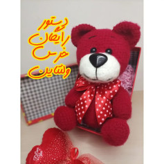 متن الگوی عروسک خرس قرمز قلاب‌بافی