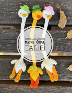 Üç Şapkalı Ördek Maskotu İçin Tığ İşi Deseni
