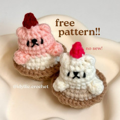 Adorable Crochet Bear Cupcake Pattern - Free and No Sew Required