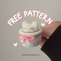 Adorable Free Crochet Pattern: Cute Bear in a Cup