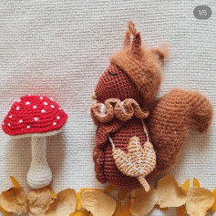 Écureuil au Crochet et Champignon dAutomne: Motif Amigurumi