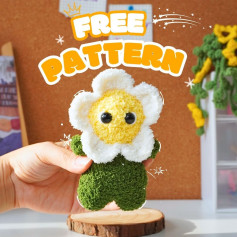 Free Crochet Pattern for Cute Flower Plushie Toy