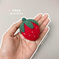 Free Crochet Pattern for Cute Strawberry Amigurumi