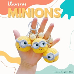 Patrón de llaveros de Minions a crochet divertido y fácil