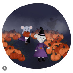 Souris sorcières dans le champ de citrouilles envoûtantes