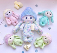 Вязаные игрушки в виде милых животных с аксессуарами