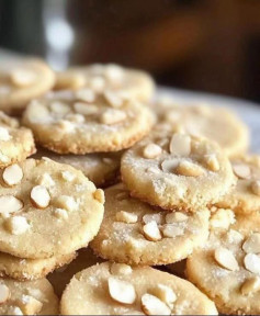 Almond Shortbread Cookies