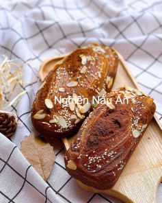 Bánh Chuối Nướng Hạnh Nhân Thơm Ngon Giòn Rụm