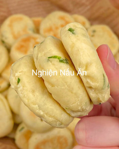 Bánh Hành Chiên Giòn Xốp, Thơm Ngon Khó Cưỡng