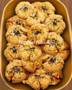 Bánh Quy Hoa Hướng Dương Nhân Mè Đen Giòn Tan