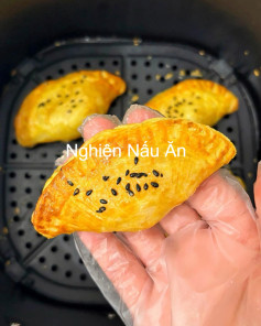 Bánh Táo Nướng Giòn Thơm Mè Đen Độc Đáo