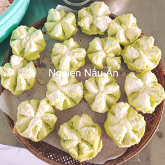 Bánh Thuẫn Hấp Lá Dứa Thơm Ngon Bung Nở