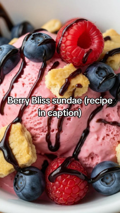 Berry Bliss sundae