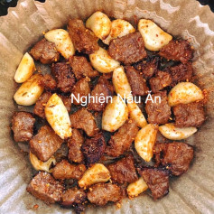 Bò Nướng Ngũ Vị Tỏi Thơm Lừng