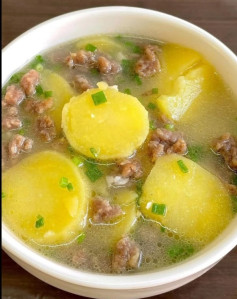 Canh Bò Khoai Tây Thơm Ngon Đậm Đà