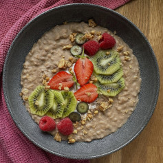 Cháo Yến Mạch Protein Trái Cây Tươi Sáng