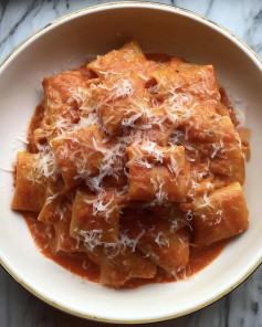 Creamy Tomato Basil Vegan Paccheri Delight