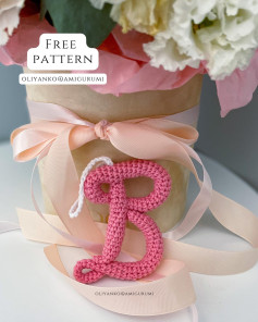 Crochet Pattern for Pink Letter B Decoration